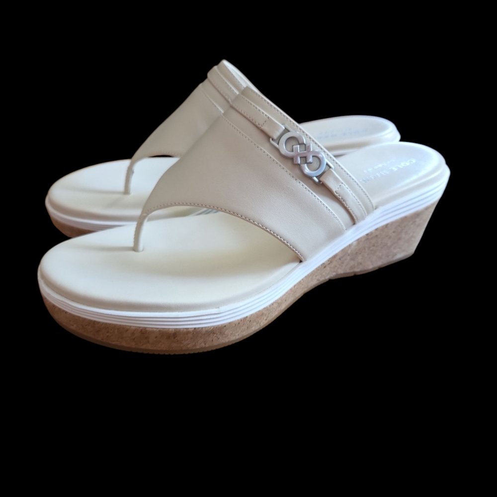 Cole Haan Lindy Grand Thong II Wedge  Sandals In Sandshell Ivory Size 8B